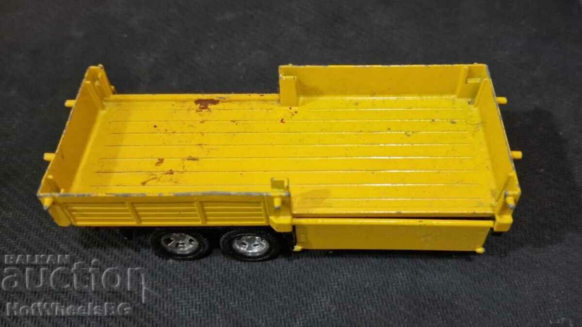 Delivery of MATCHBOX Super King K-21 K-21 Trailer Delivery of MATCHBOX Super King K-21 K-21 Trailer