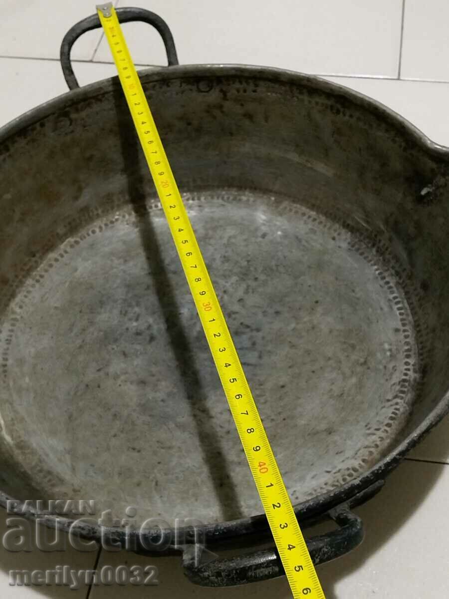 Παράδοση Παλιός χάλκινος δίσκος για lutenitsa majun γλυκό χαλκό Παράδοση Παλιός χάλκινος δίσκος για lutenitsa majun γλυκό χαλκό