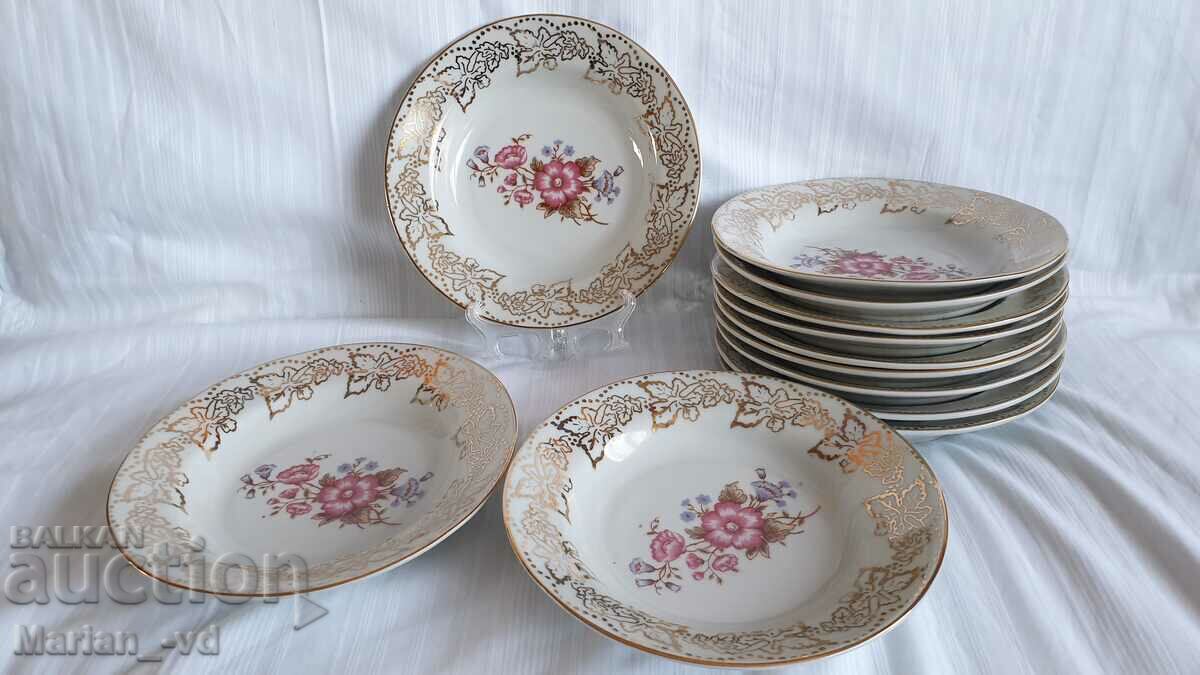 Set of porcelain plates by Kosta Yordanov - Vidin - 12 pieces - 5