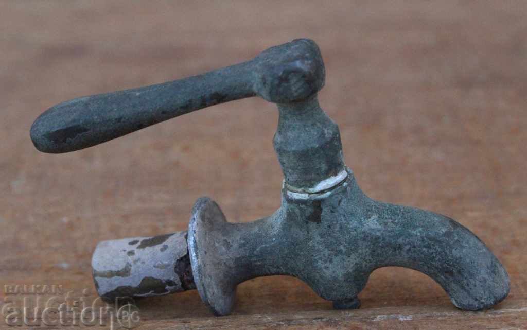 . OLD FAUCET CINNAMON FAUCET WORKING FOUNTAIN PLUMBING SCREAM - 5 . OLD FAUCET CINNAMON FAUCET WORKING FOUNTAIN PLUMBING SCREAM - 5