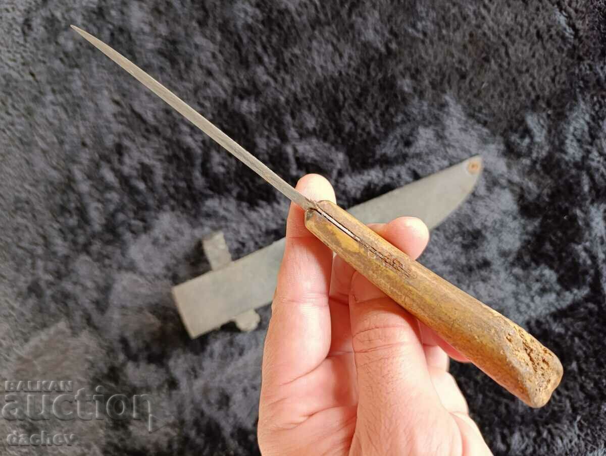 Old Renaissance Bachelor's dagger knife shank with bone handle - 7 Old Renaissance Bachelor's dagger knife shank with bone handle - 7