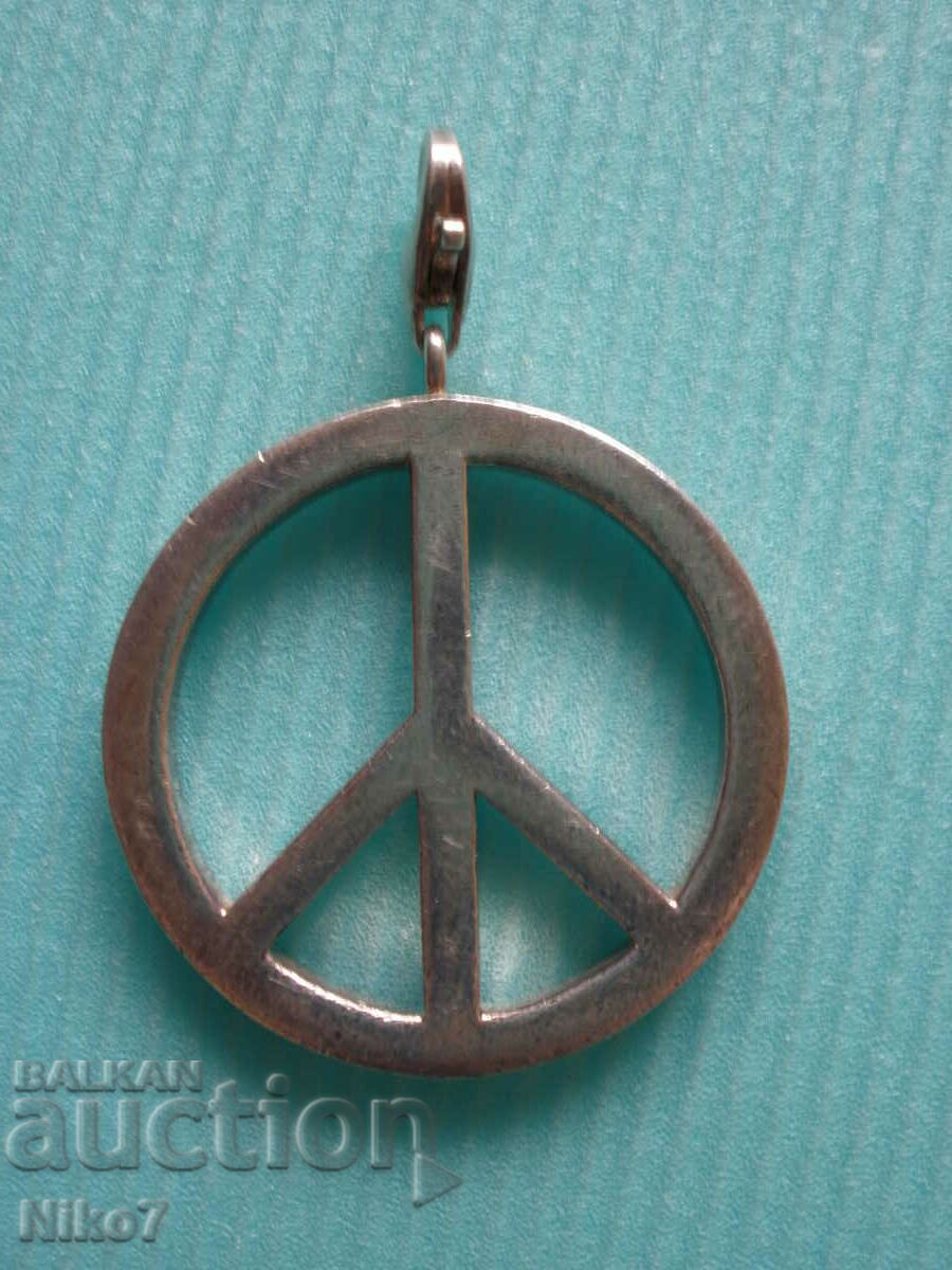 Silver, designer medallion (pendant) - "THOMAS SABO". with price 99.99 BGN | € 51.12 Silver, designer medallion (pendant) - "THOMAS SABO". with price 99.99 BGN | € 51.12