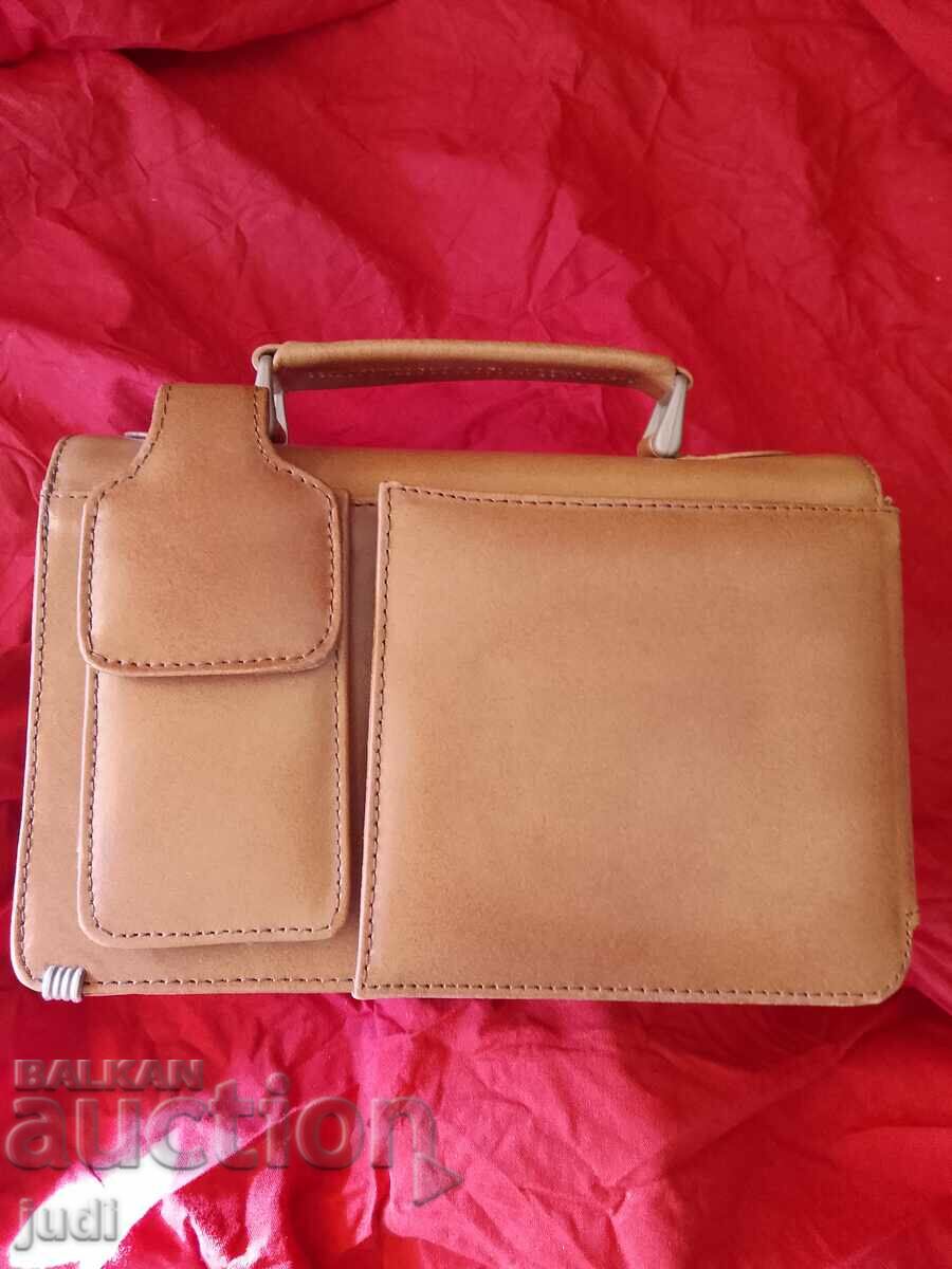 Poloto ανδρική borstetka γνήσιο δέρμα καινούργιο με τιμή 30.00 BGN | € 15.34 Poloto ανδρική borstetka γνήσιο δέρμα καινούργιο με τιμή 30.00 BGN | € 15.34