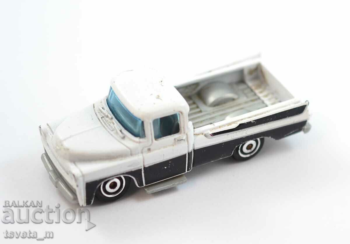 Matchbox Thailanda Dodge Sweptside 1957