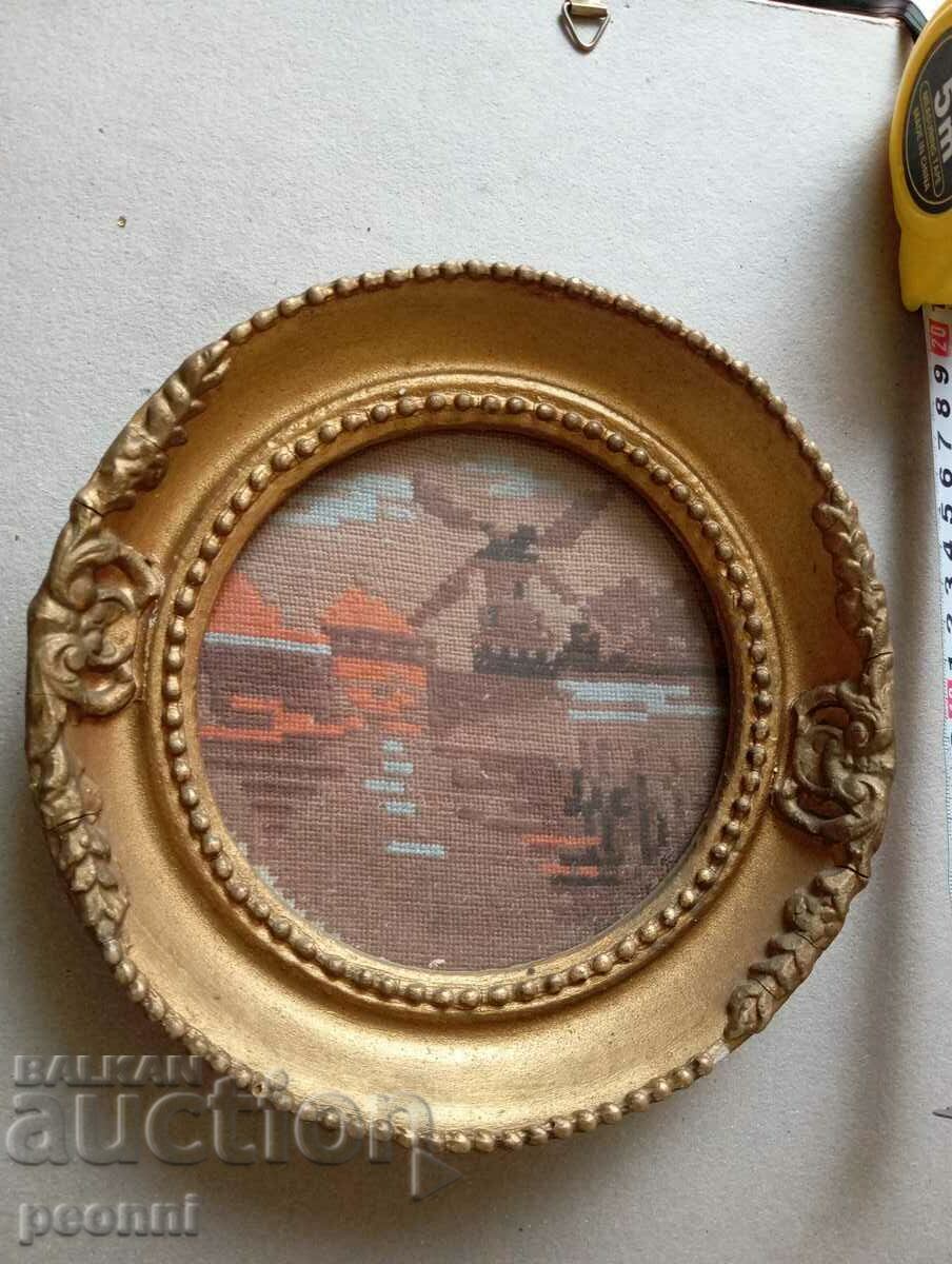 Tapiserie cu preț 20.00 BGN | € 10.23 Tapiserie cu preț 20.00 BGN | € 10.23