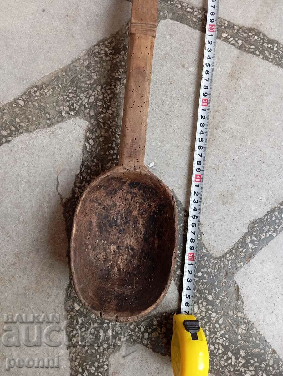 Auction  A very old and huge spoon