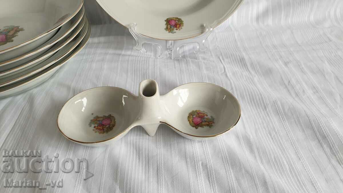 Porcelain plates and salt shaker "Romeo and Juliet" - Razgrad - 7 Porcelain plates and salt shaker "Romeo and Juliet" - Razgrad - 7