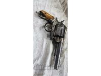 Wall mounted Gasser/Vernan revolver, donor, restoration, rifle