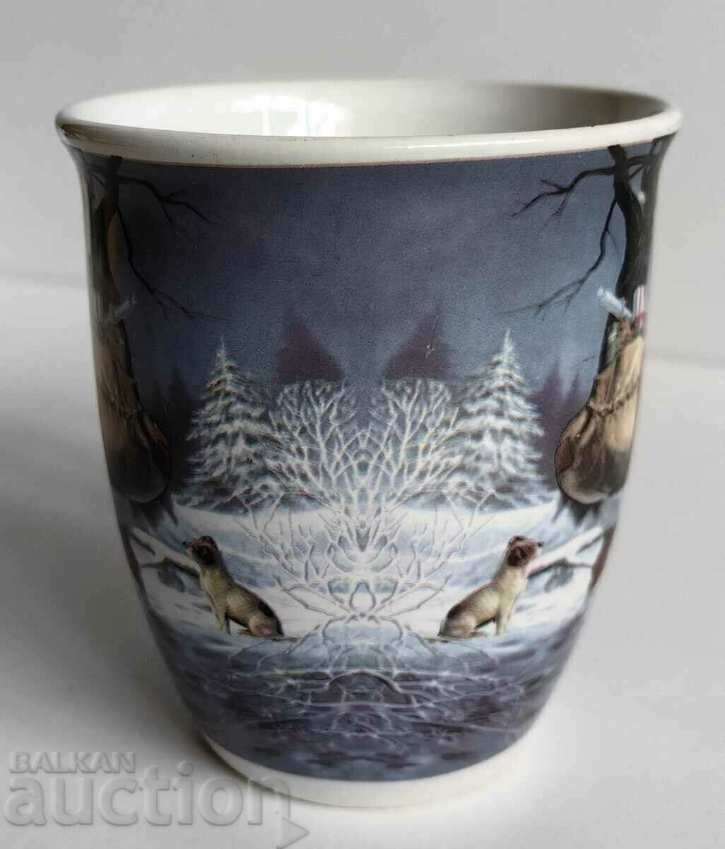 Auction . CHRISTMAS PORCELAIN MUG HELLO Auction . CHRISTMAS PORCELAIN MUG HELLO