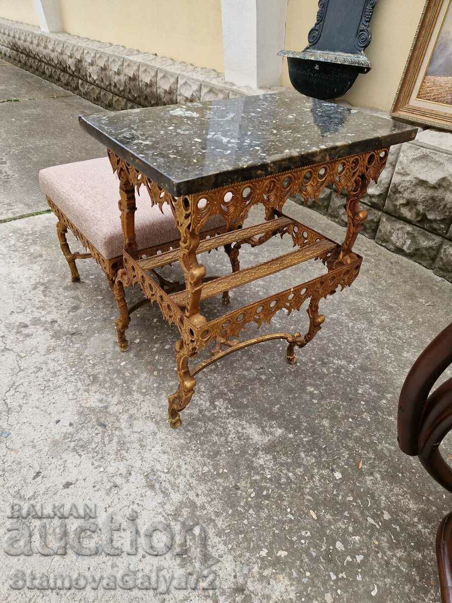 A lovely metal lounge bench - 6 A lovely metal lounge bench - 6