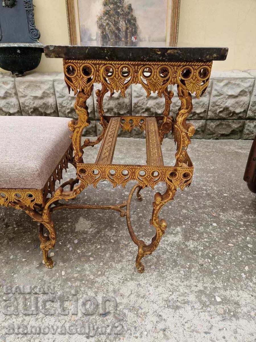 A lovely metal lounge bench - 7 A lovely metal lounge bench - 7