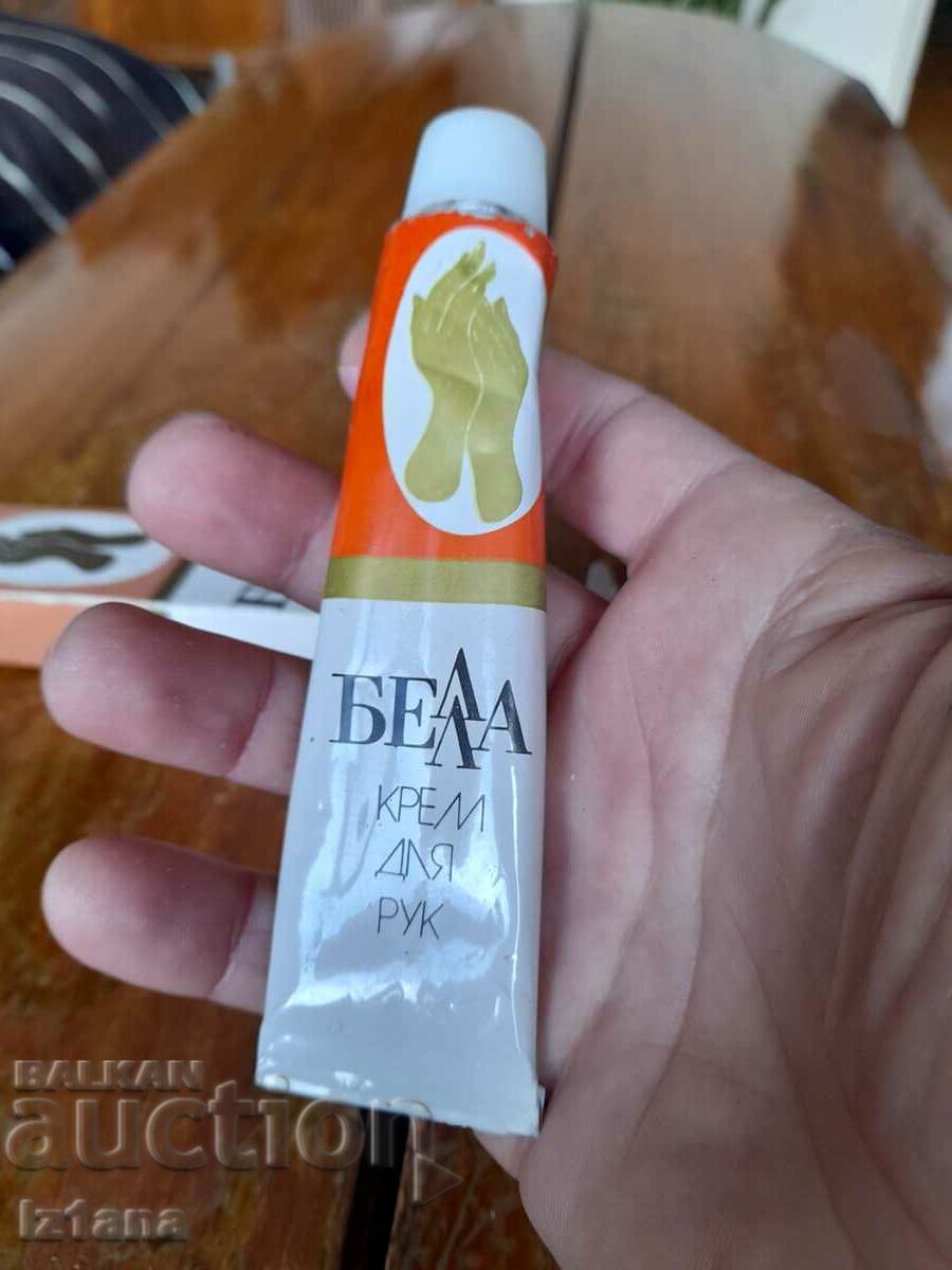 Delivery of Old hand cream Bella