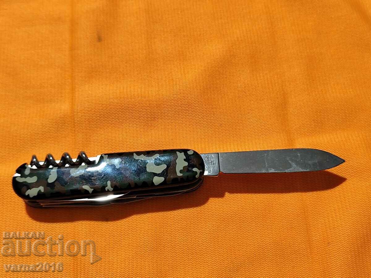 Нов Джобен  Нож  Victorinox  Камуфлаж