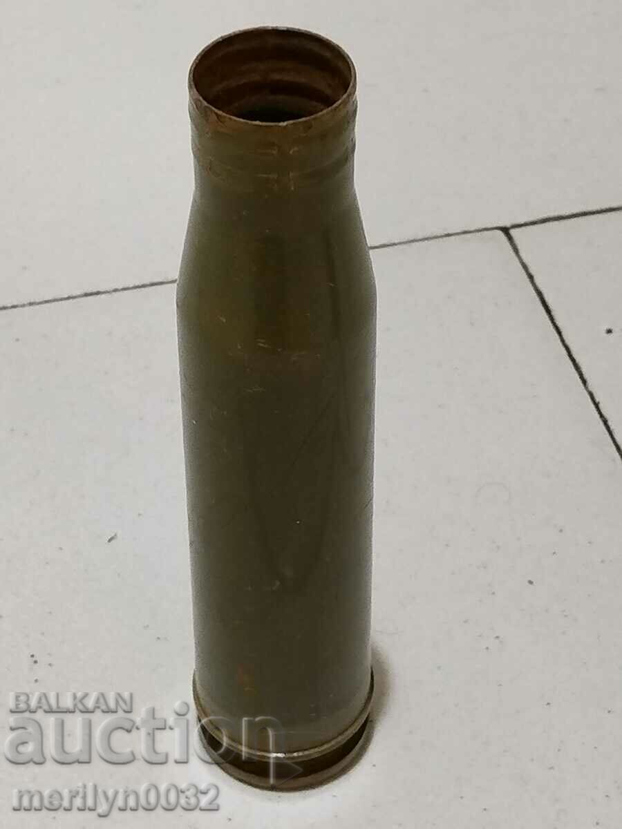 Licitație Carcasă dintr-o mitralieră de calibru mare, muniție, cartuș Licitație Carcasă dintr-o mitralieră de calibru mare, muniție, cartuș