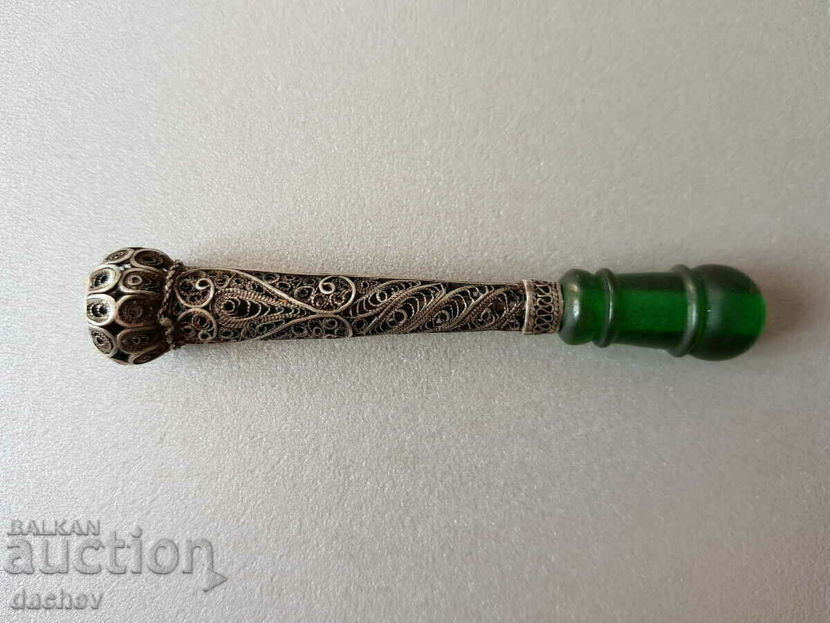 Revival cigarette silver filigree with green muzzle PERFECT! with price 100.00 BGN | € 51.13 Revival cigarette silver filigree with green muzzle PERFECT! with price 100.00 BGN | € 51.13