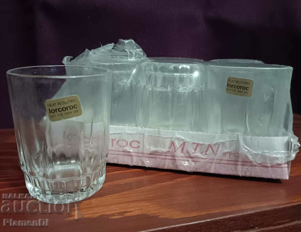 Set of 6 aperitif glass service with price 18.00 BGN | € 9.20 Set of 6 aperitif glass service with price 18.00 BGN | € 9.20