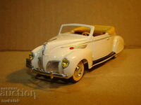 MATCHBOX 1:43 LINCOLN - ZEPHYR МОДЕЛ КОЛИЧКА ИГРАЧКА