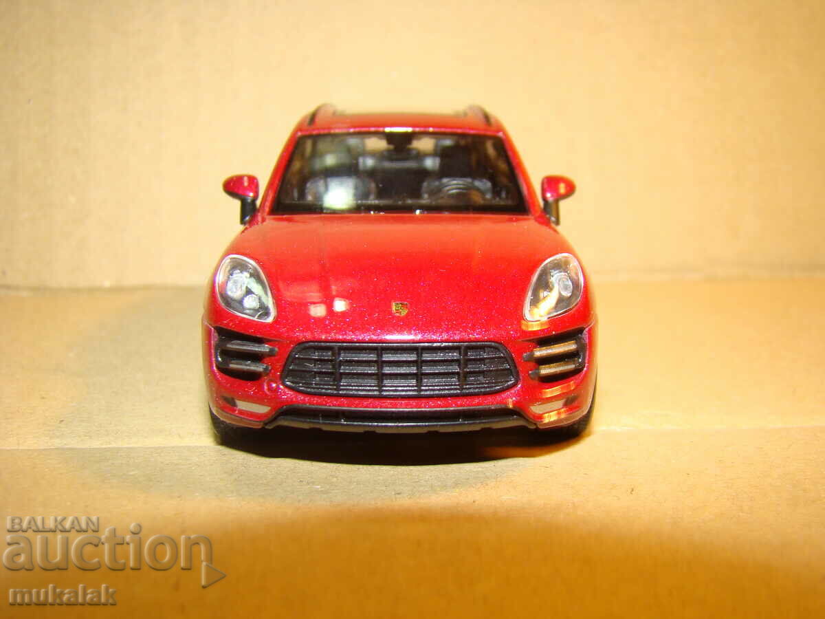 Auction 1:43 WELLY PORSCHE MACAN TURBO TOY CAR MODEL Auction 1:43 WELLY PORSCHE MACAN TURBO TOY CAR MODEL