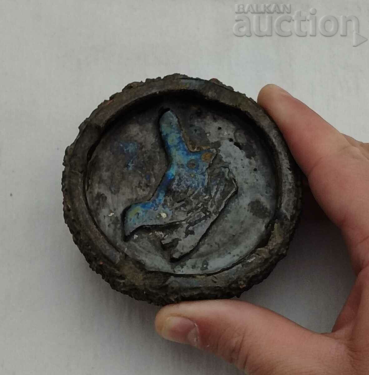 OLD ASHTRAY BIRD CERAMIC with price 15.00 BGN | € 7.67