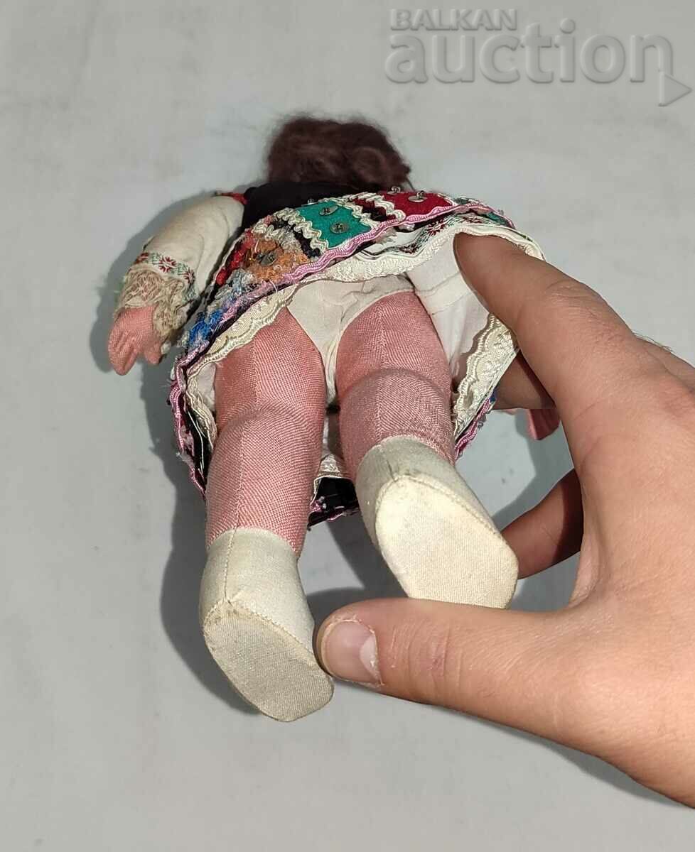 OLD DOLL IN COSTUME FROM STAROSAZAGORSKO - 6 OLD DOLL IN COSTUME FROM STAROSAZAGORSKO - 6