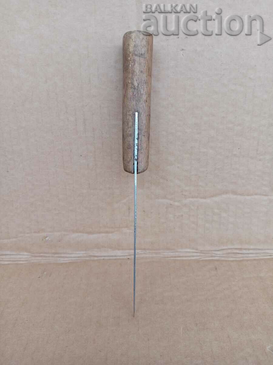 Auction ancient primitive knife Auction ancient primitive knife