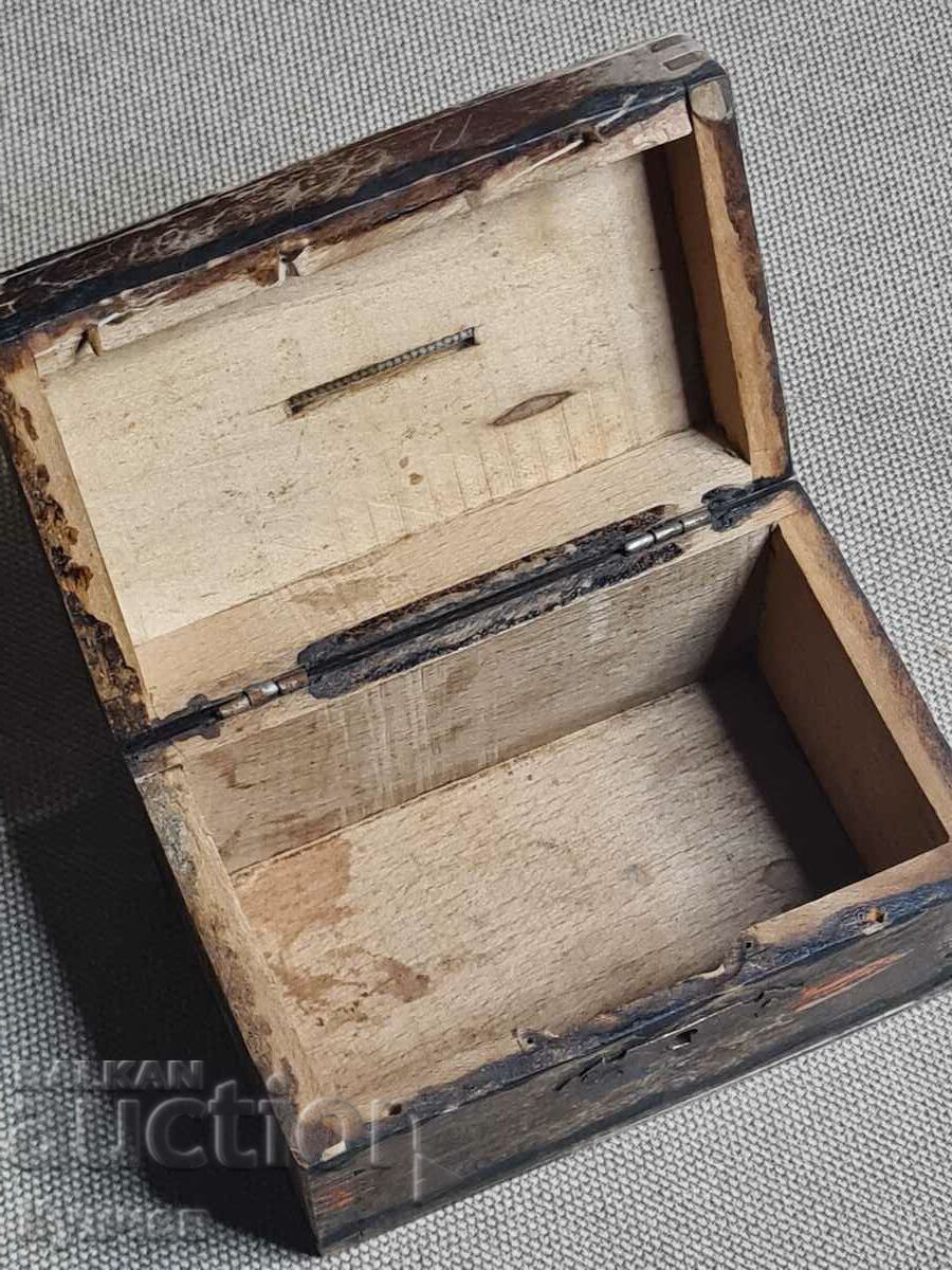 Licitație Regatul Bulgariei, pușculiță, cutie de economii, cutie Tsar Boris Licitație Regatul Bulgariei, pușculiță, cutie de economii, cutie Tsar Boris