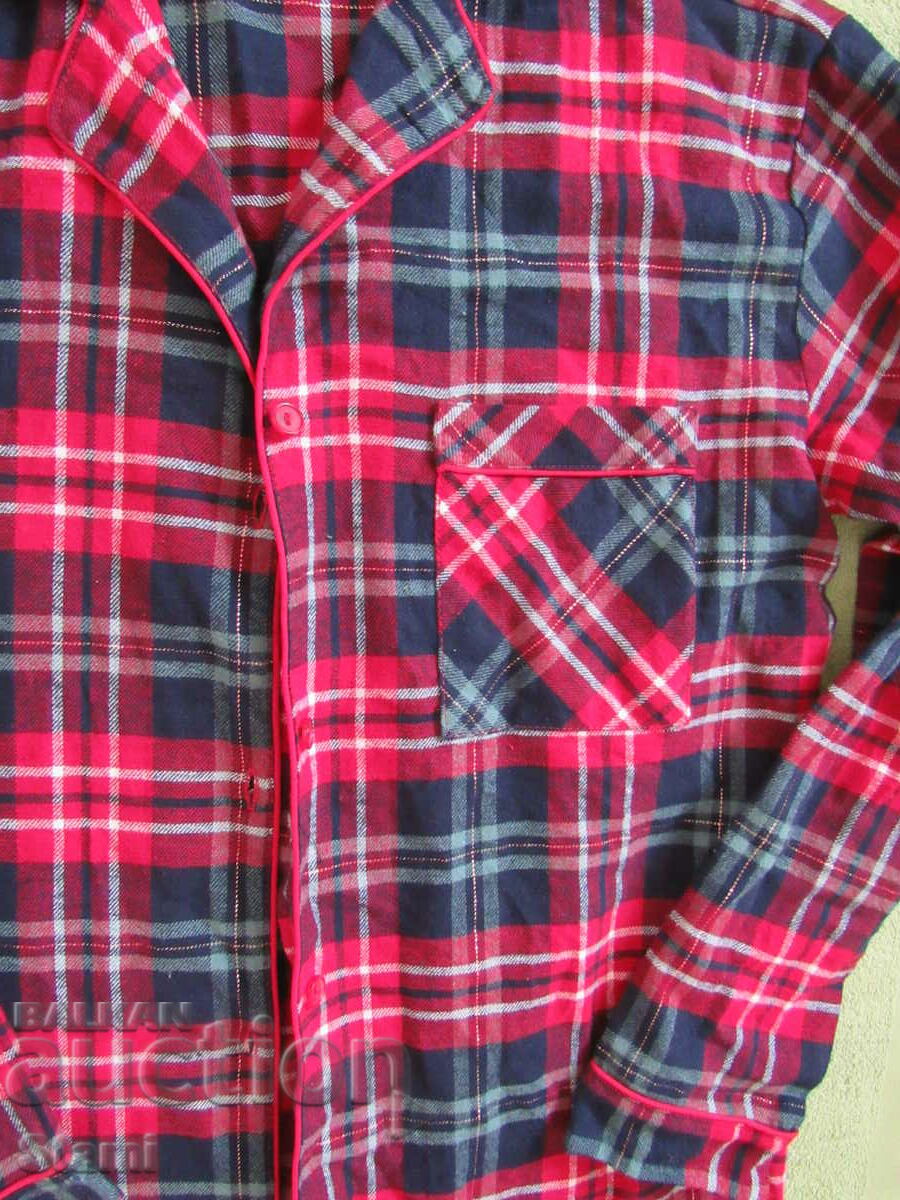 Auction Women's Pajama Top NOT size S Auction Women's Pajama Top NOT size S