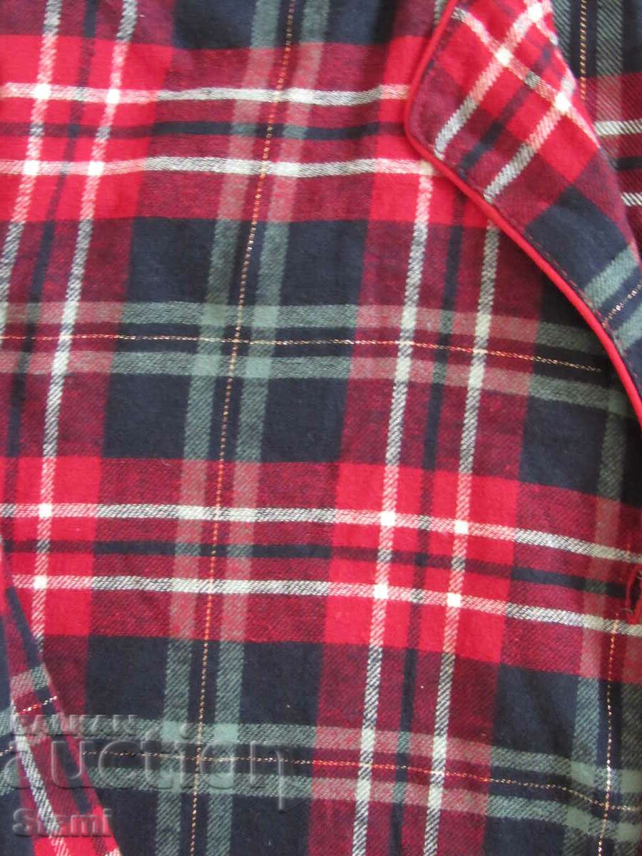 Women's Pajama Top NOT size S - 7 Women's Pajama Top NOT size S - 7