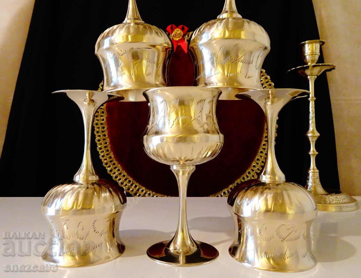 Fantastic bronze service, wine glasses. - 5 Fantastic bronze service, wine glasses. - 5