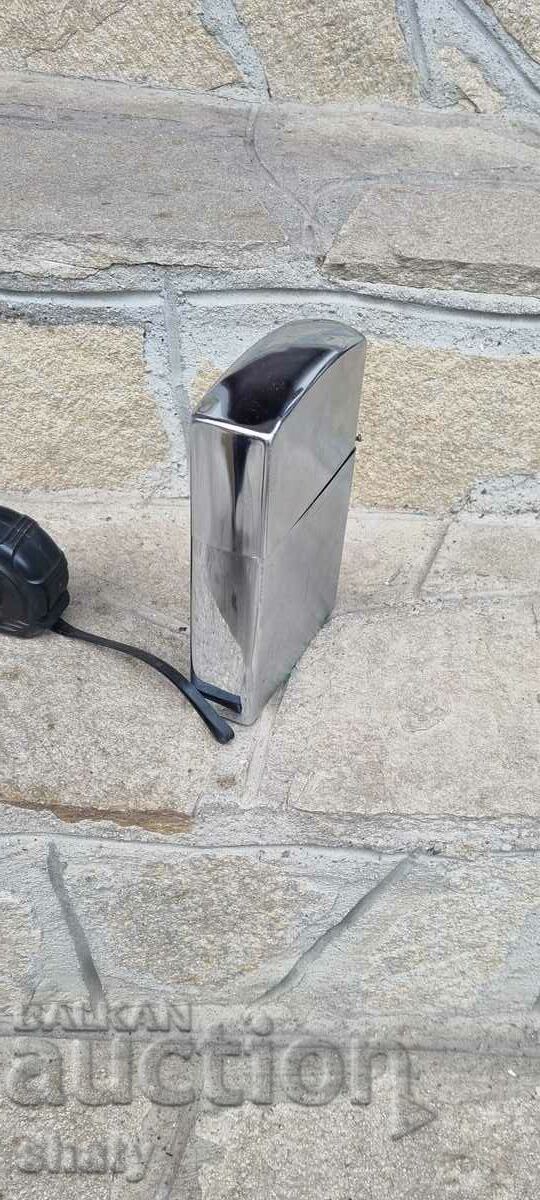 Delivery of Huge advertising Zipo lighter. Japan Delivery of Huge advertising Zipo lighter. Japan