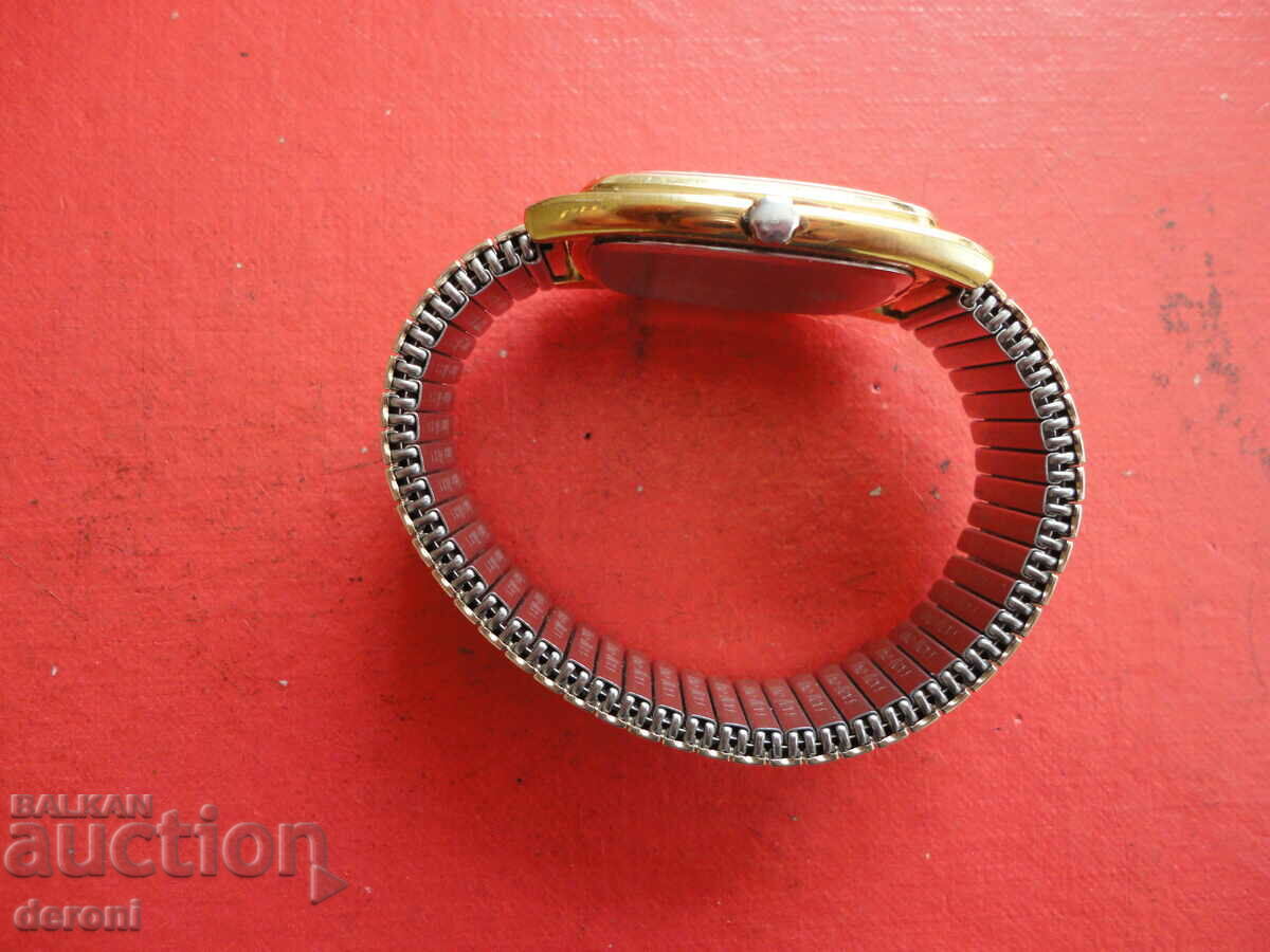 An amazing gold-plated Jonghans Quartz watch - 7