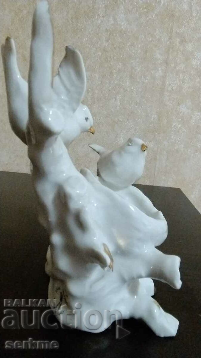 Δημοπρασία Φιγούρα από πορσελάνη Δημοπρασία Φιγούρα από πορσελάνη