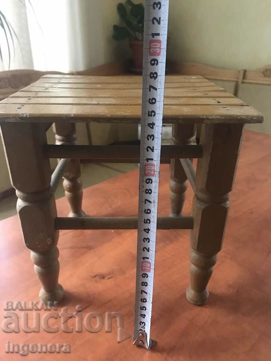 Auction CHAIR CHAIR SOLID WOOD ANTIQUE Auction CHAIR CHAIR SOLID WOOD ANTIQUE