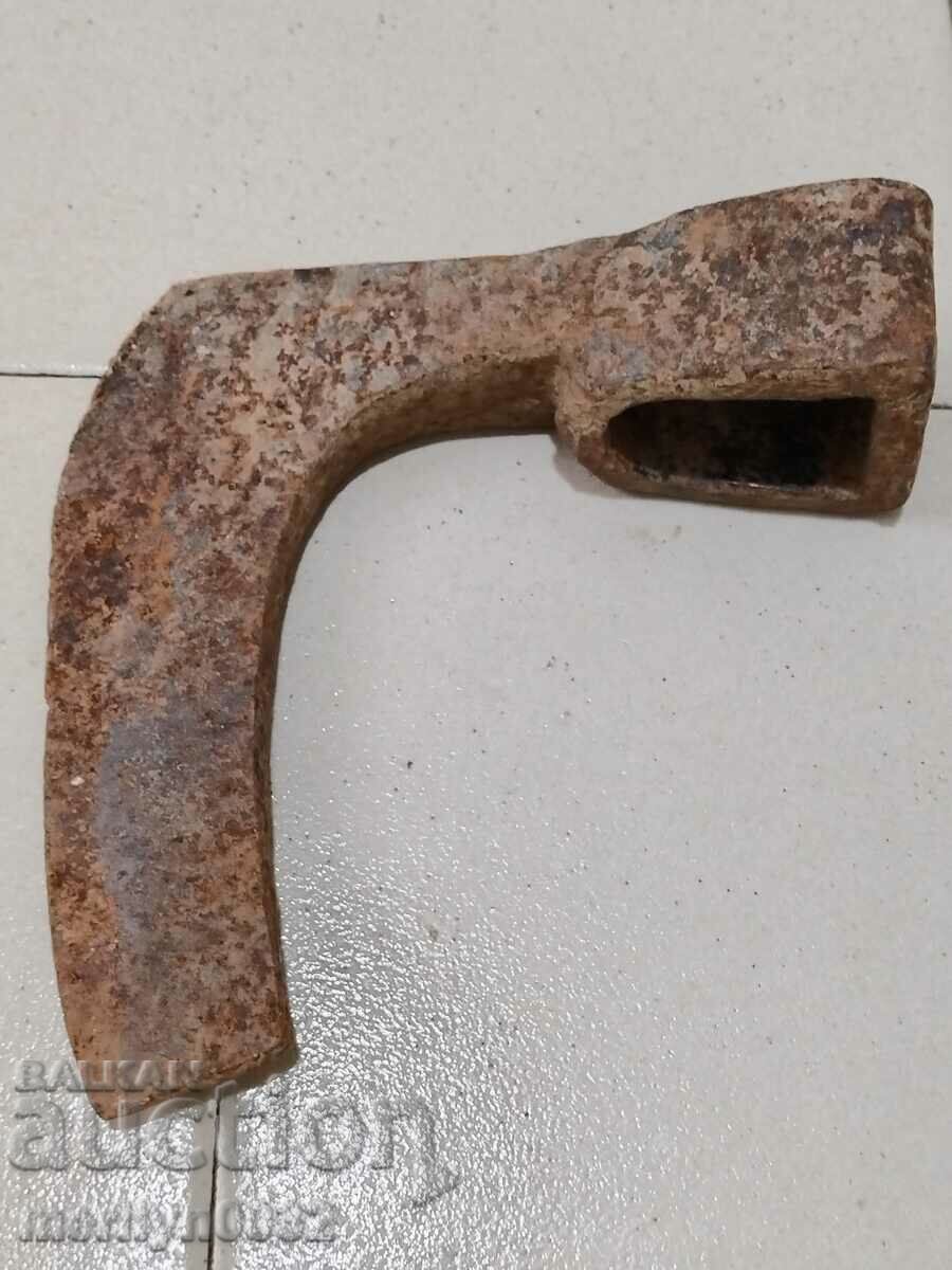 Old ax ax tool wrought iron with price 45.00 BGN | € 23.01 Old ax ax tool wrought iron with price 45.00 BGN | € 23.01