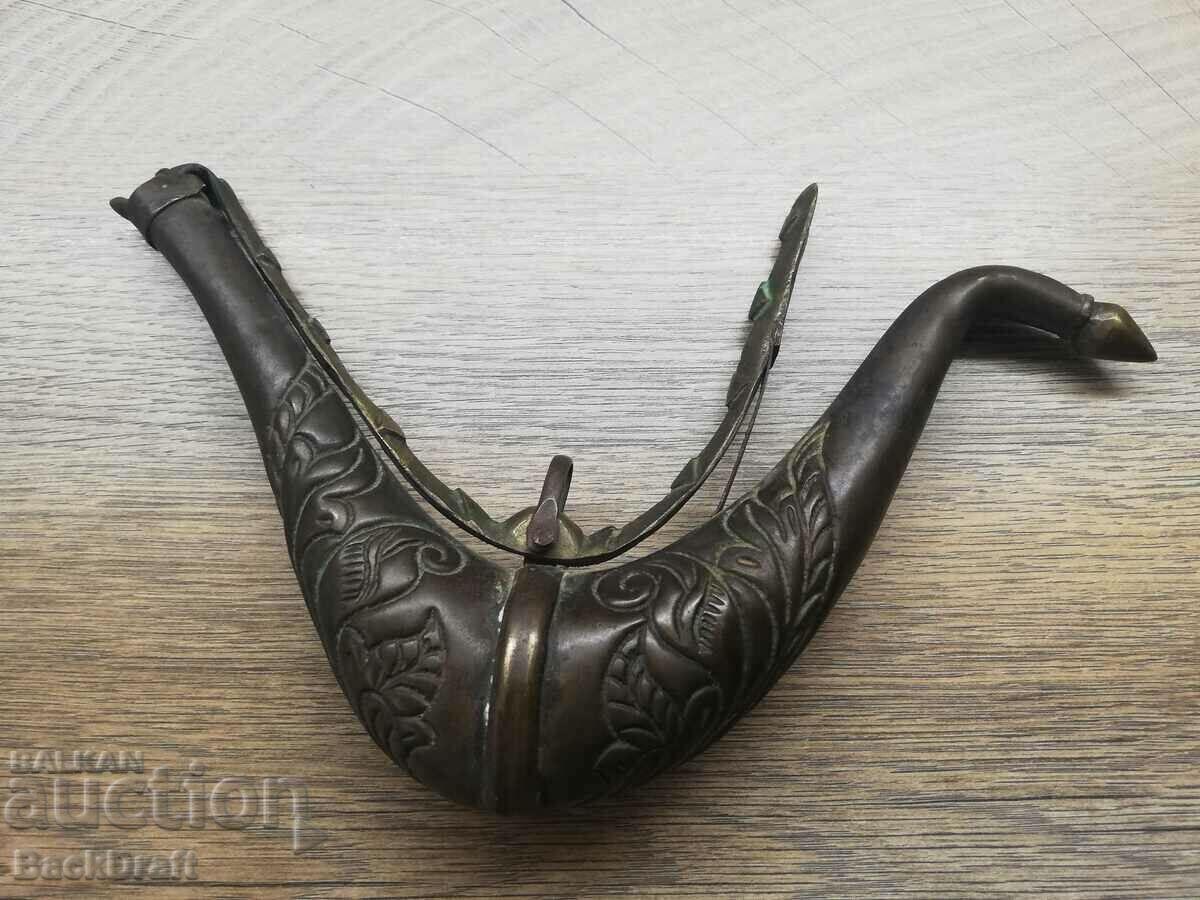 Delivery of Old Authentic Embossed Ottoman Dog Head Powder Box Delivery of Old Authentic Embossed Ottoman Dog Head Powder Box