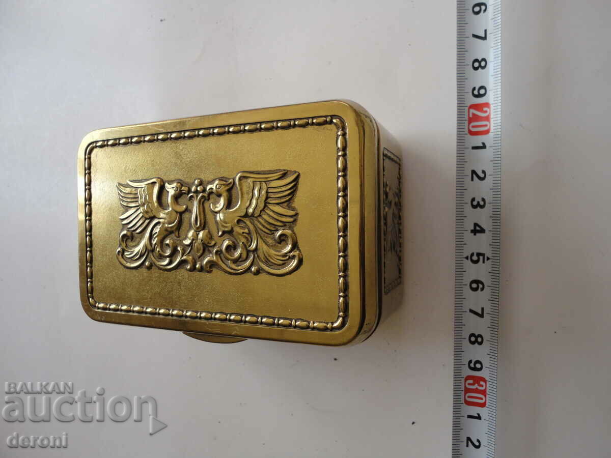 Unique gilded box for Erhard Art Nuevo cigars with price 220.00 BGN | € 112.48 Unique gilded box for Erhard Art Nuevo cigars with price 220.00 BGN | € 112.48