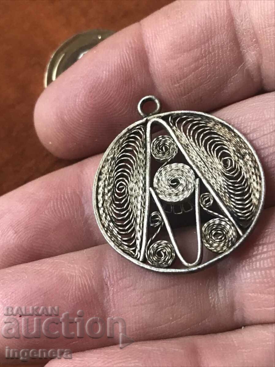 Licitație PENDANT BIJUTERIE MEDALIU ARGINT RENASCERE FILIGRANA-6 GRAME Licitație PENDANT BIJUTERIE MEDALIU ARGINT RENASCERE FILIGRANA-6 GRAME