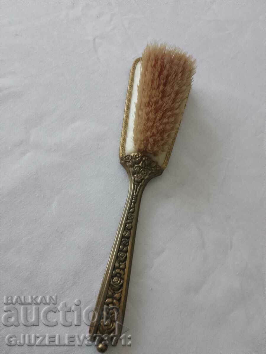 Old aristocratic nice clothes brush with embroidery rec with price 149.00 BGN | € 76.18 Old aristocratic nice clothes brush with embroidery rec with price 149.00 BGN | € 76.18