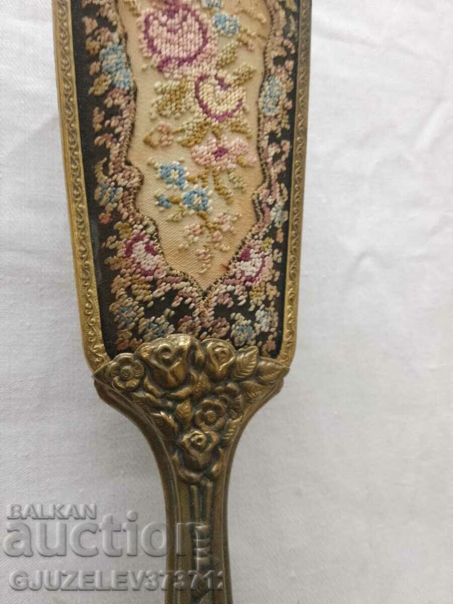 Delivery of Old aristocratic nice clothes brush with embroidery rec Delivery of Old aristocratic nice clothes brush with embroidery rec