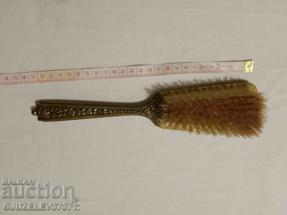 Old aristocratic nice clothes brush with embroidery rec - 5 Old aristocratic nice clothes brush with embroidery rec - 5