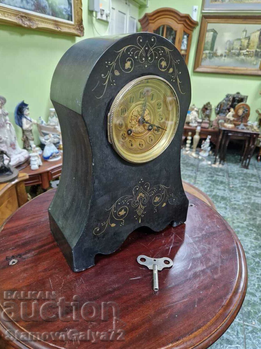 Παράδοση Ένα υπέροχο γαλλικό ρολόι αντίκα