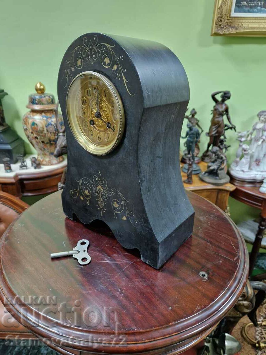 A lovely antique French mantel clock - 5 A lovely antique French mantel clock - 5