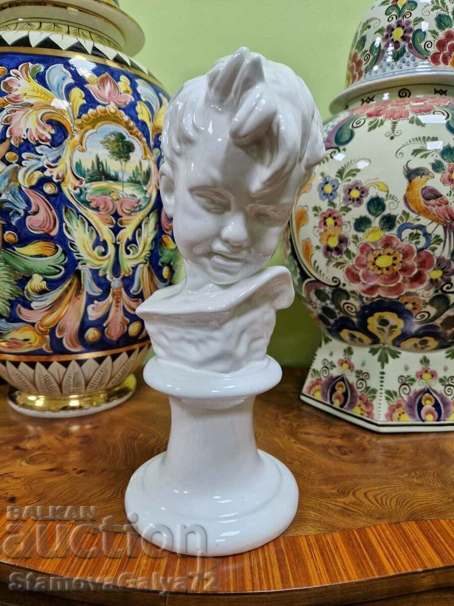 A great antique porcelain bust with price € 84.87 | 165.99 BGN