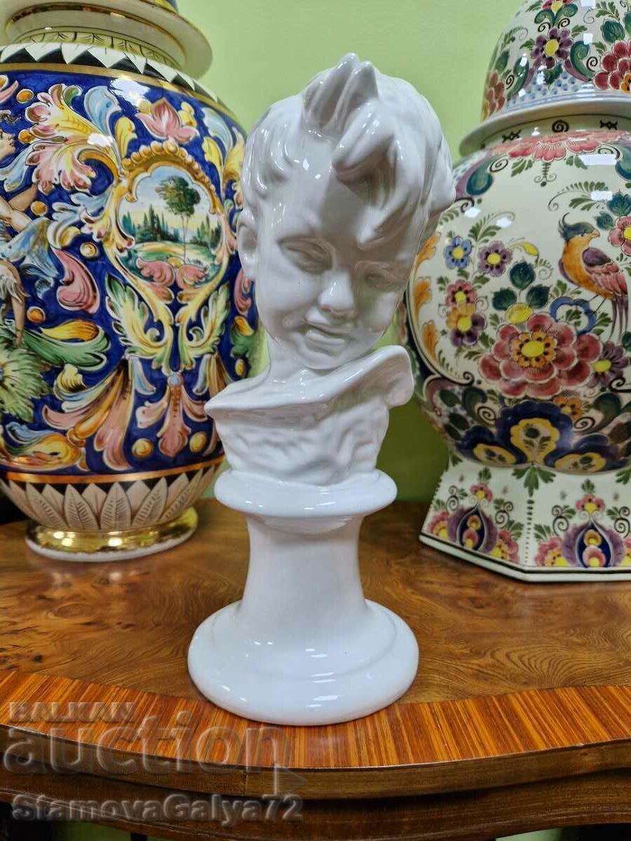 A great antique porcelain bust A great antique porcelain bust