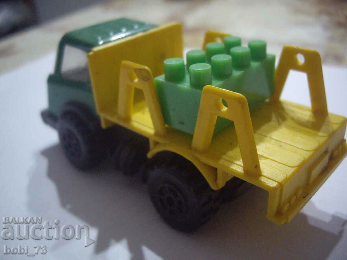 Auction Old Bulgarian tin toy. Auction Old Bulgarian tin toy.