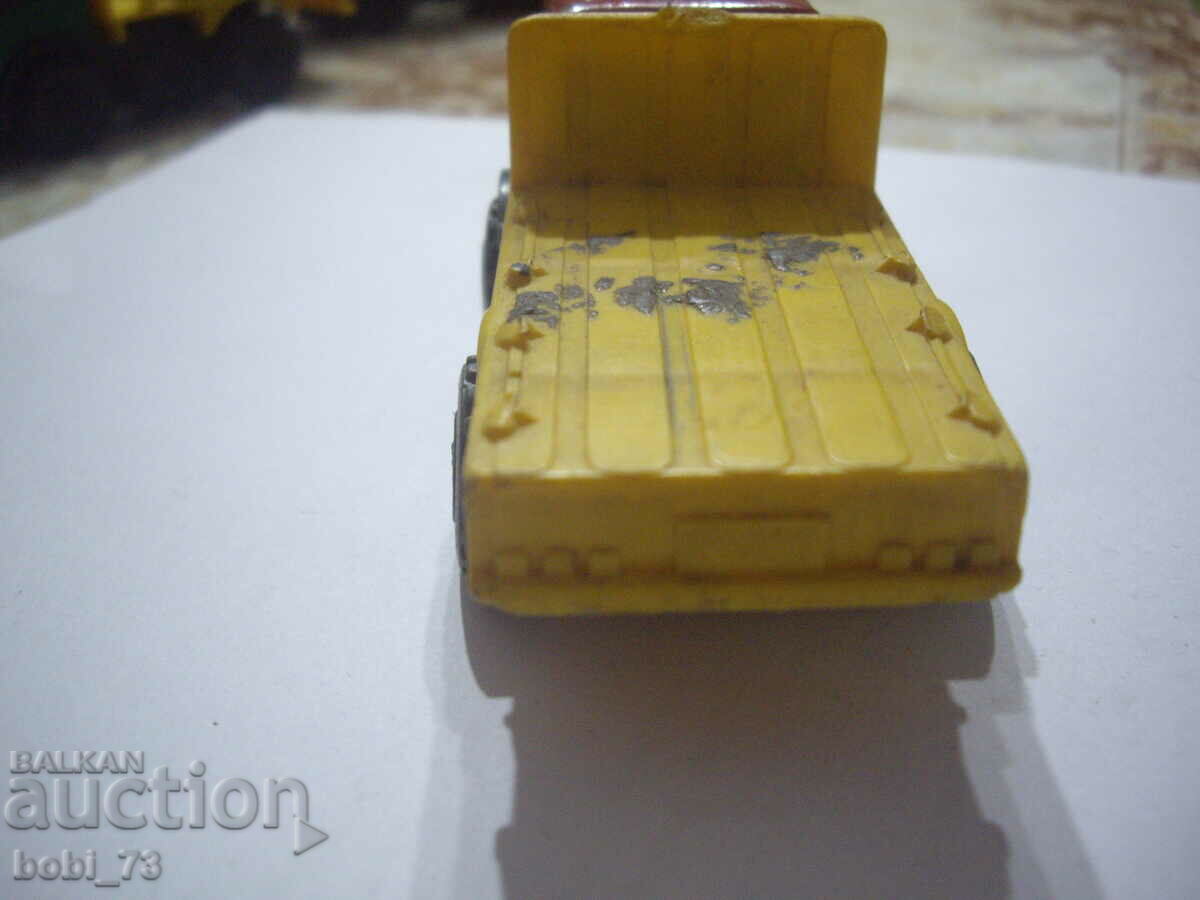 Delivery of Old Bulgarian tin toy. Delivery of Old Bulgarian tin toy.