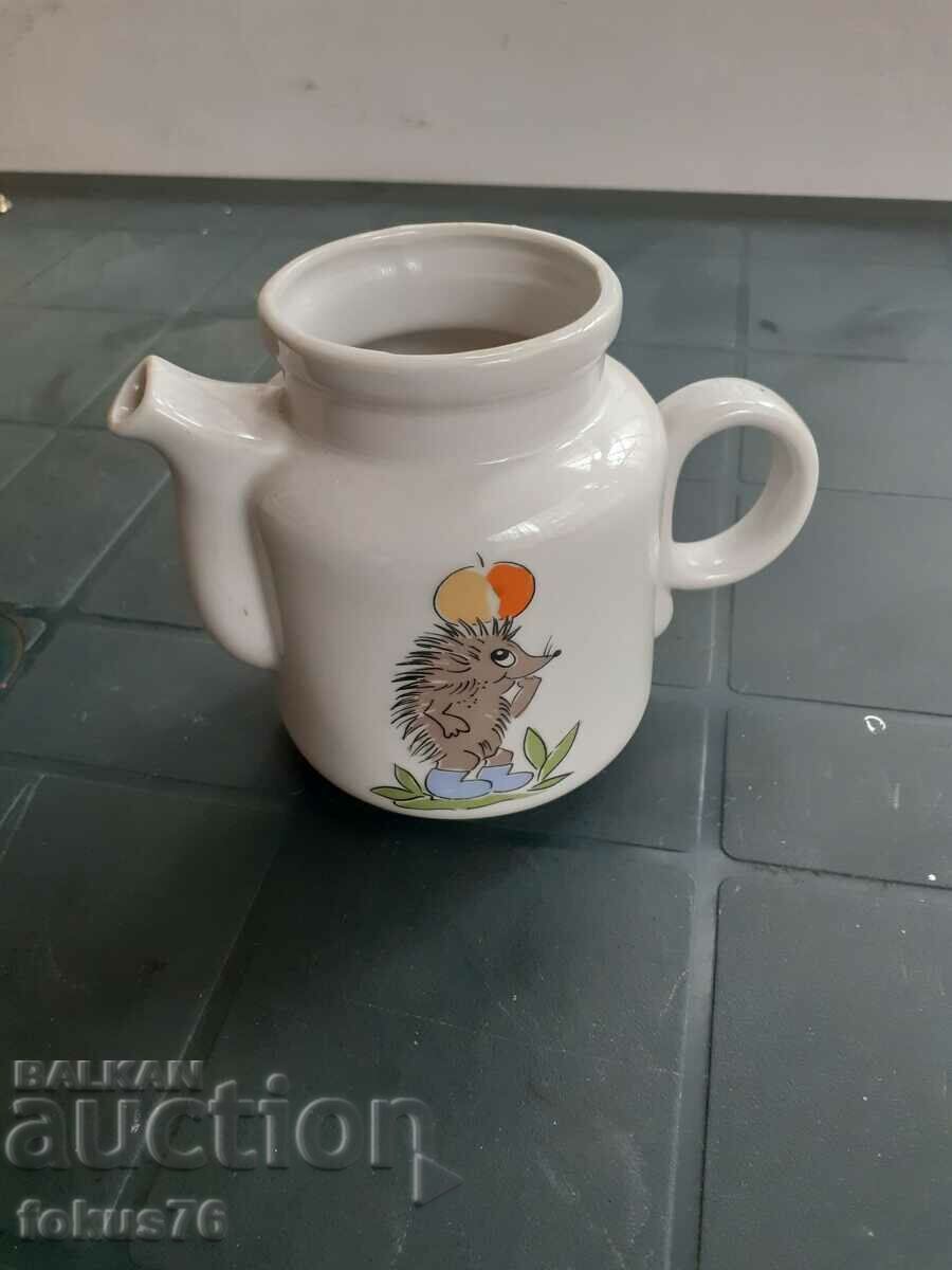 Bulgarian children's porcelain teapot - Diamand Razgrad with price 59.00 BGN | € 30.17 Bulgarian children's porcelain teapot - Diamand Razgrad with price 59.00 BGN | € 30.17