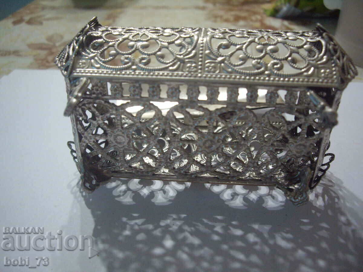 Old silver very interesting jewelry box. - 5 Old silver very interesting jewelry box. - 5