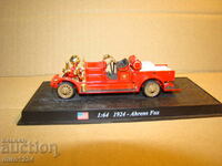 BZC 1:64 AHRENS FOX 1924 FIRE TRUCK MODEL TOY