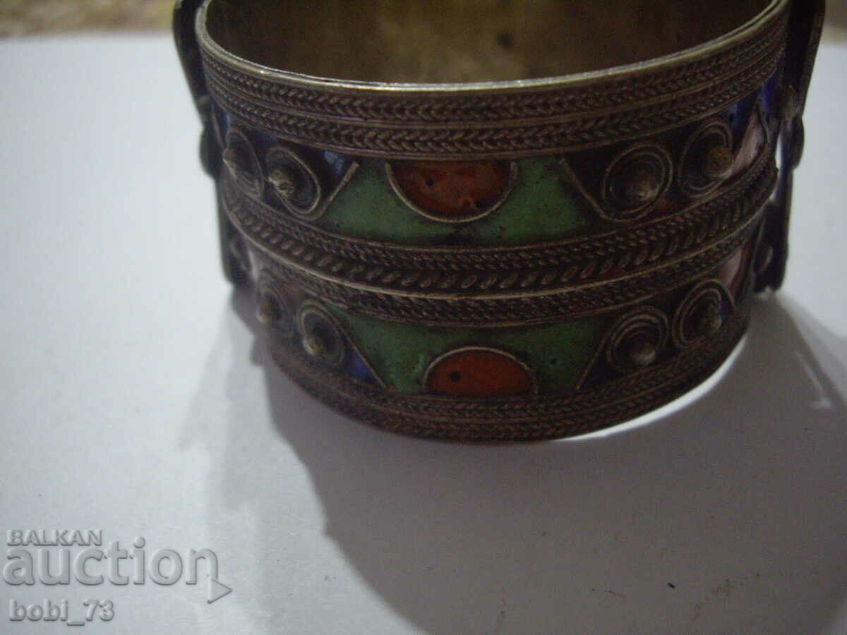 A very beautiful and interesting old bracelet. with price 220.00 BGN | € 112.48 A very beautiful and interesting old bracelet. with price 220.00 BGN | € 112.48